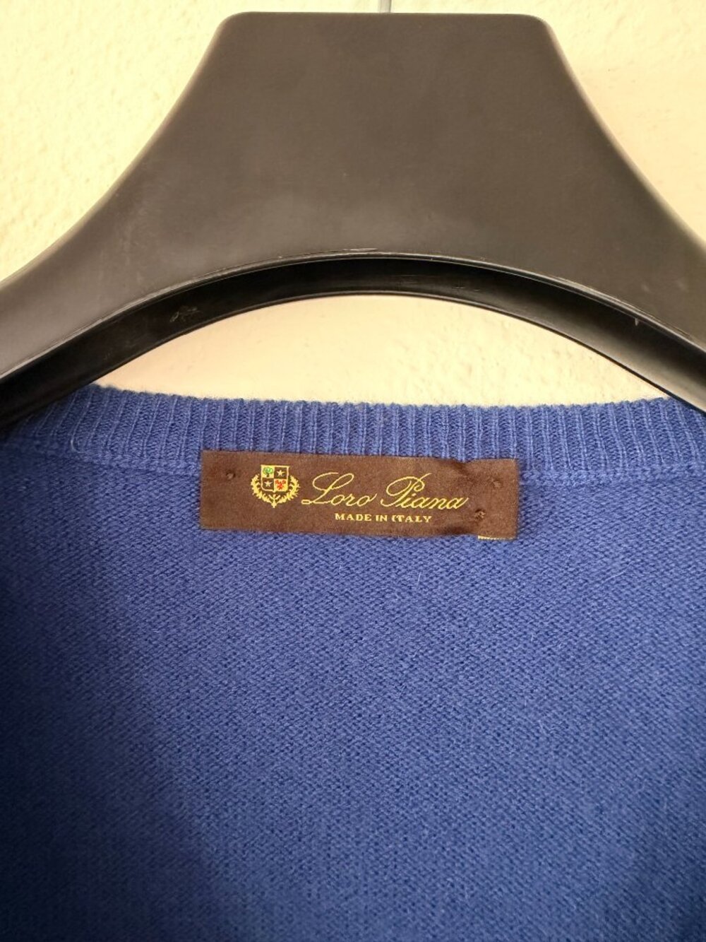 Loro Piana Cerulean Blue V Neck Sweater | Made in Italy | IT 52 | Luxury Knit - Picture 2 of 6